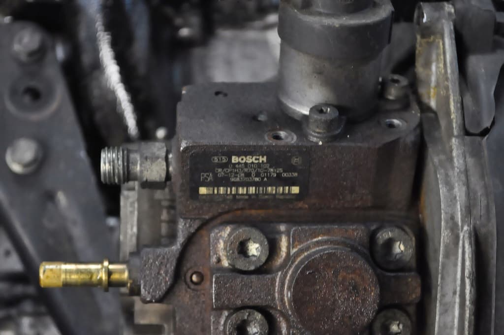 Moteur 9HV (DV6TED4BU) — vue 2