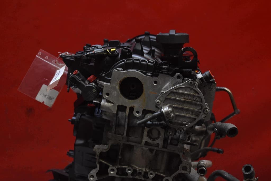Moteur D 5244 T17 — vue 4