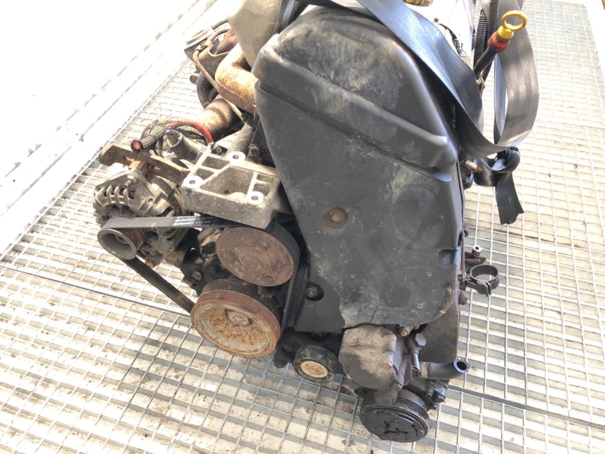 Moteur 8140.43 — vue 7