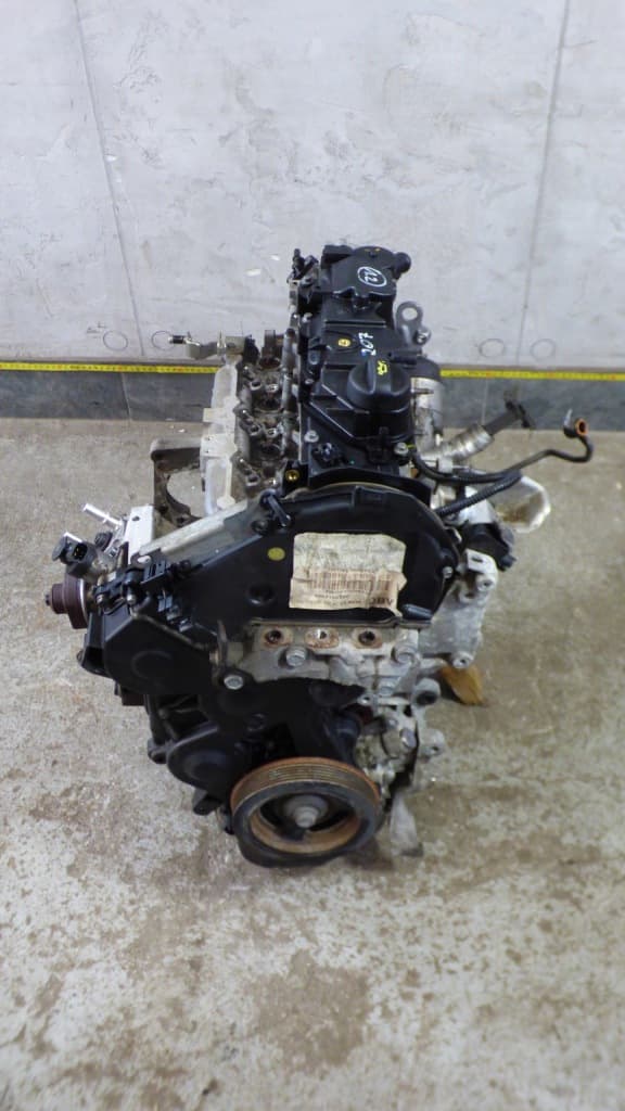 Moteur 8HR (DV4C) — vue 2
