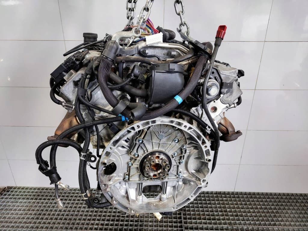 Moteur M 112.973 — vue 3