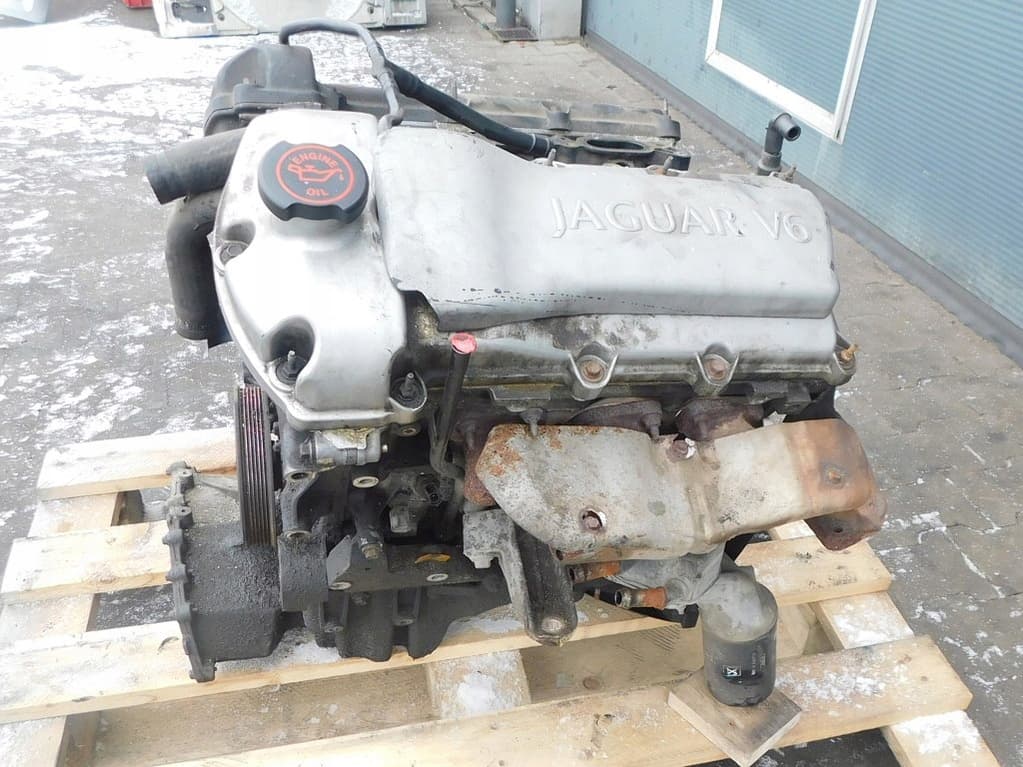Moteur AJV6(3.0 Liter) — vue 2
