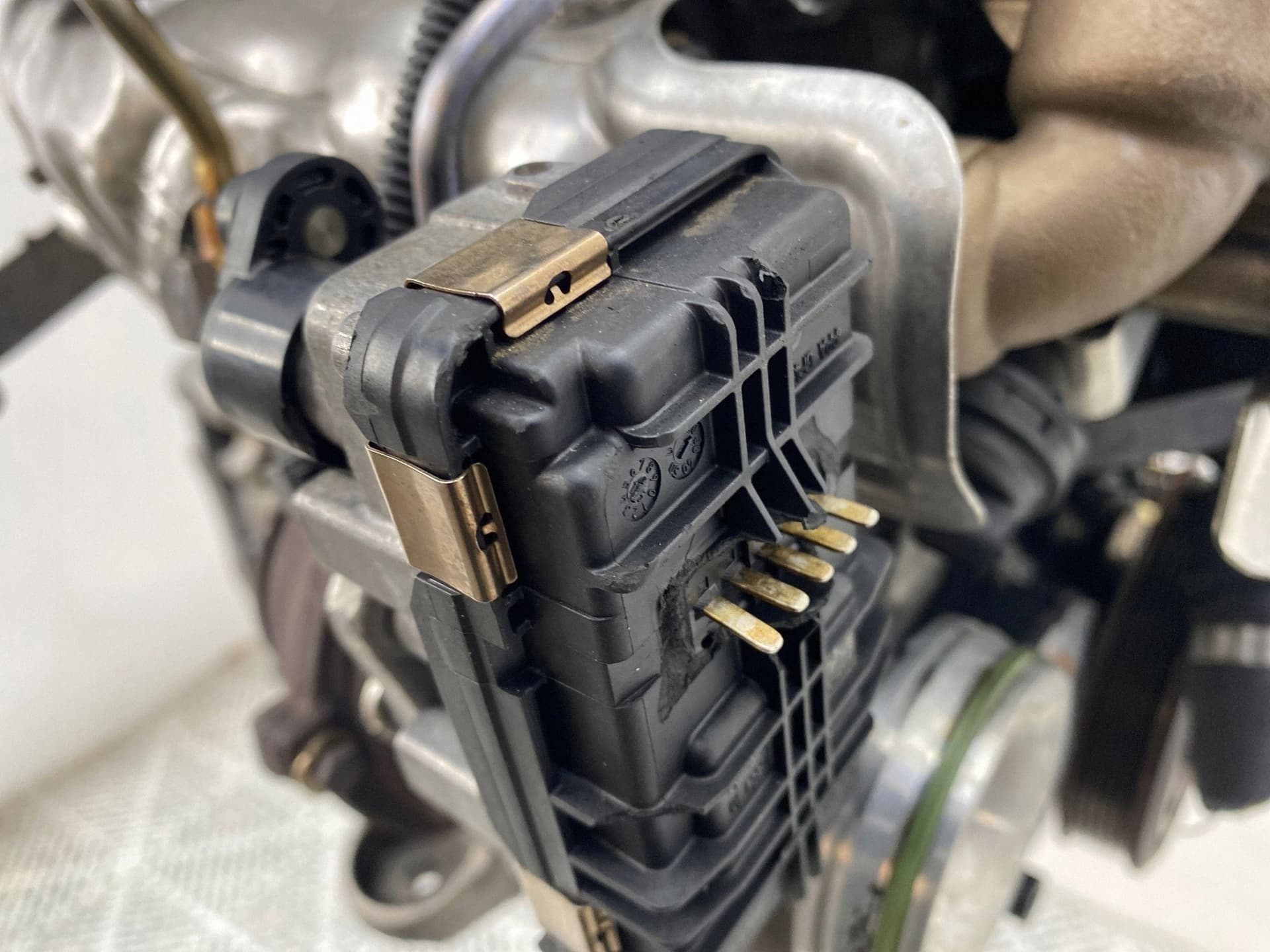 Moteur B37 D15 A — vue 7