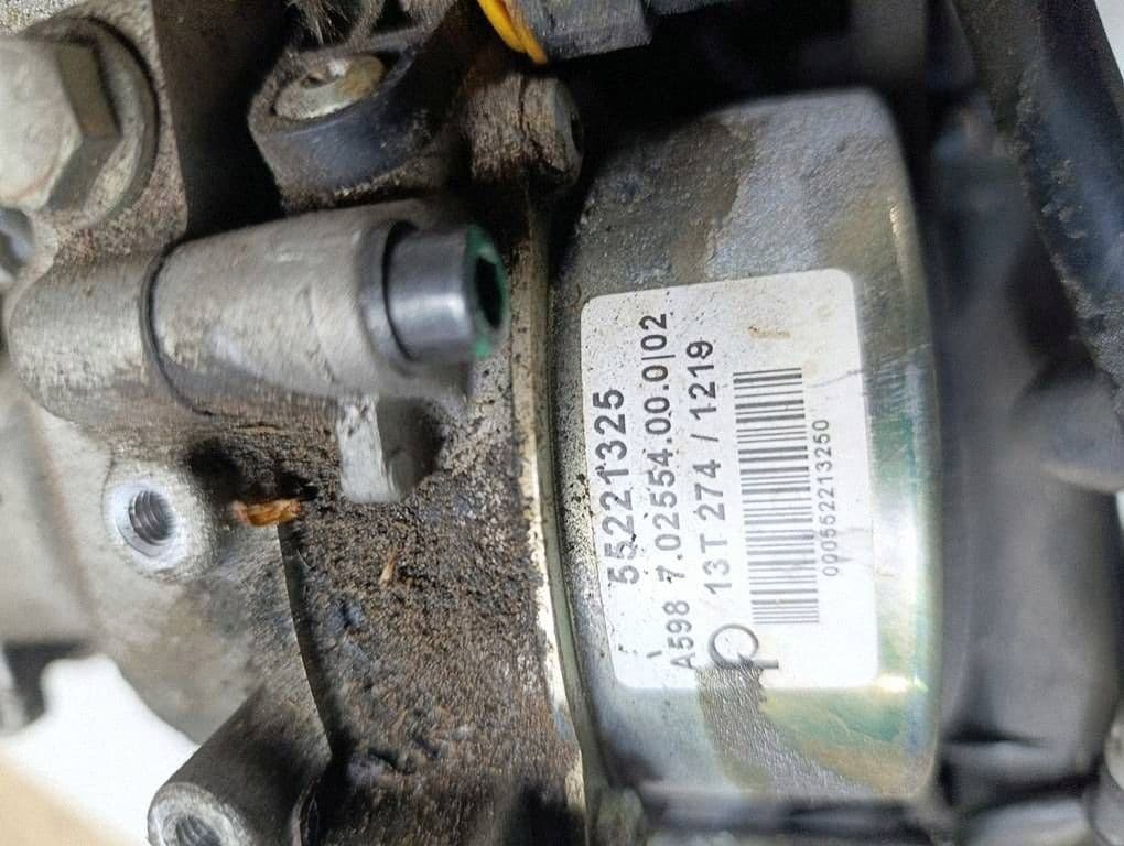 Moteur D16AA — vue 3