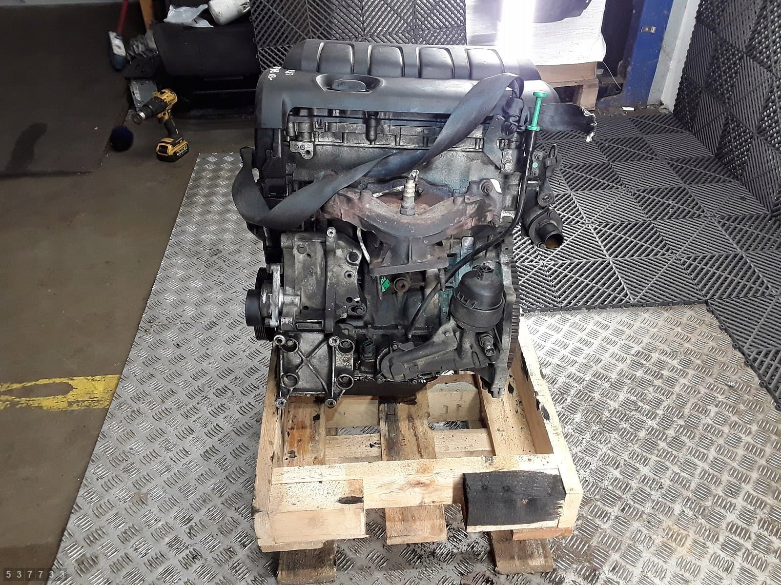 Moteur KFU (ET3J4) — vue 2