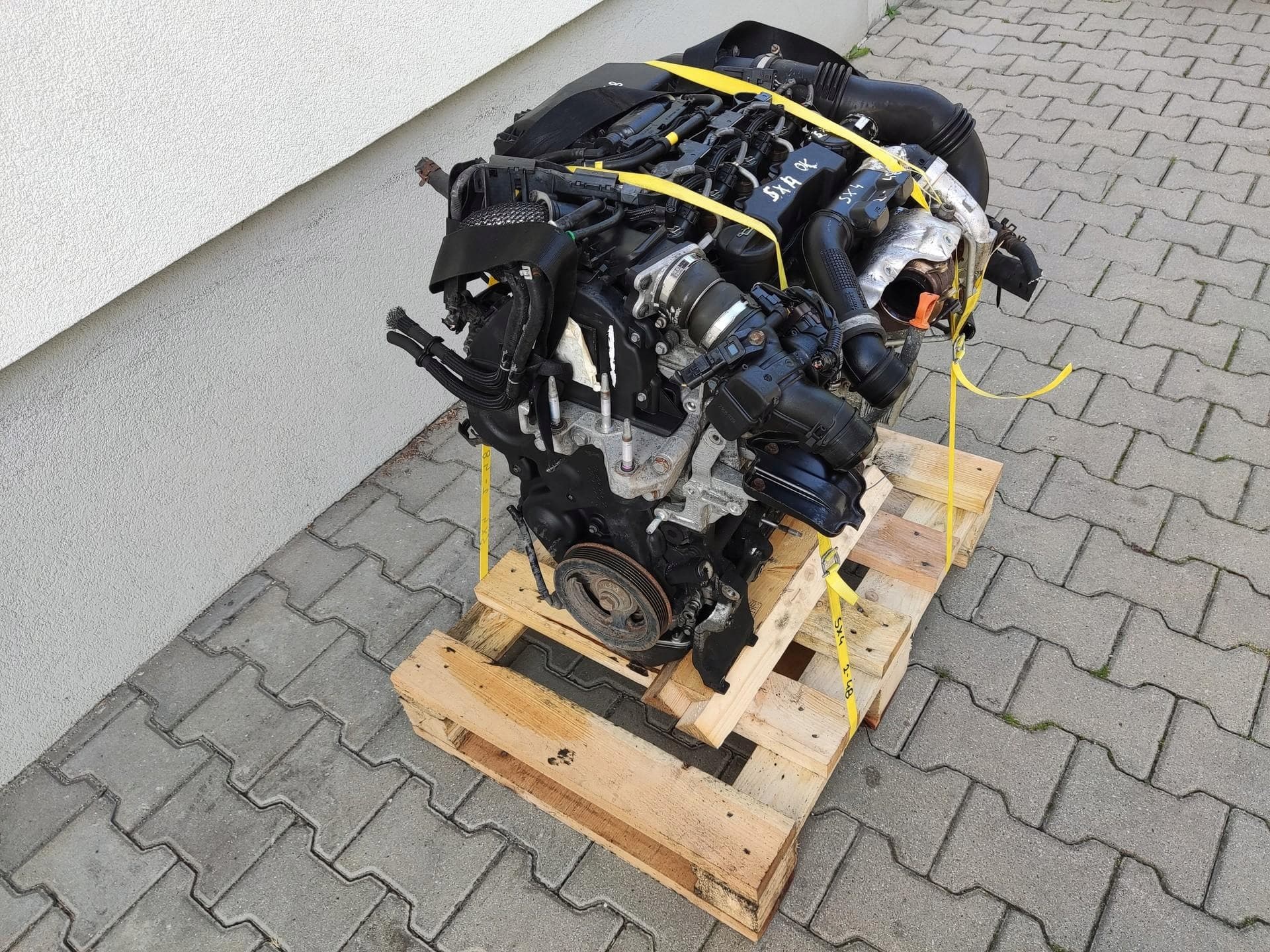 Moteur 9HX — vue 5