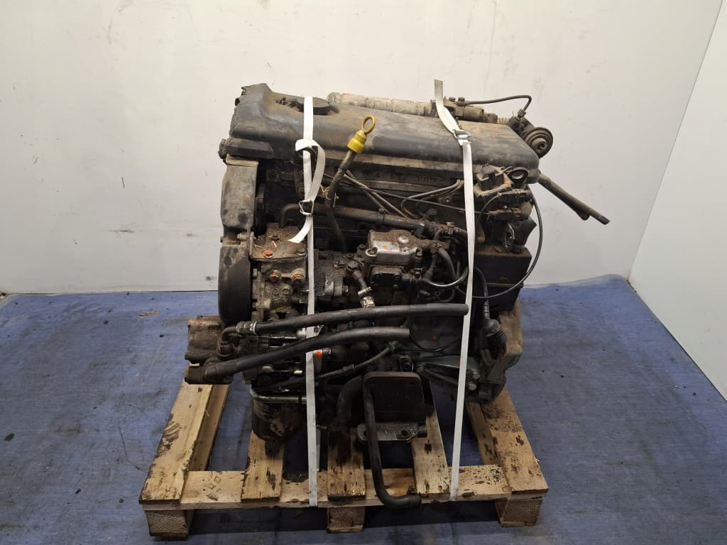 Moteur 8140.27.2510 pour Renault Master
