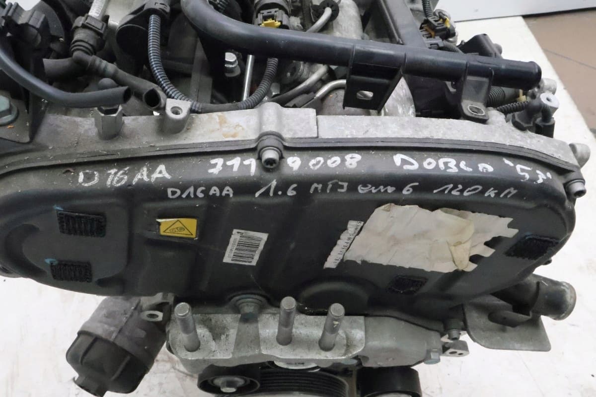 Moteur D16AA — vue 5
