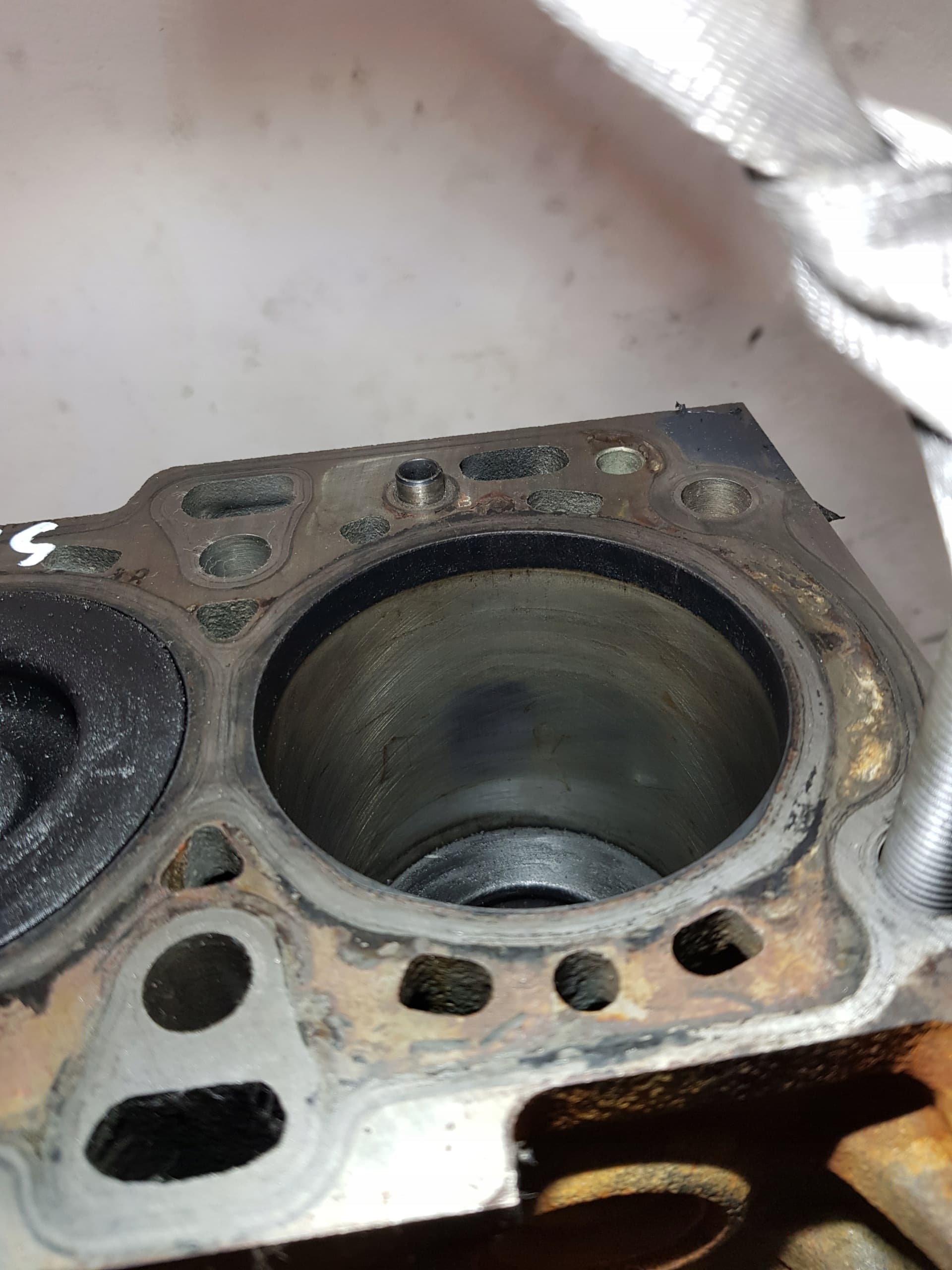 Moteur D22DTR(672.980) — vue 7