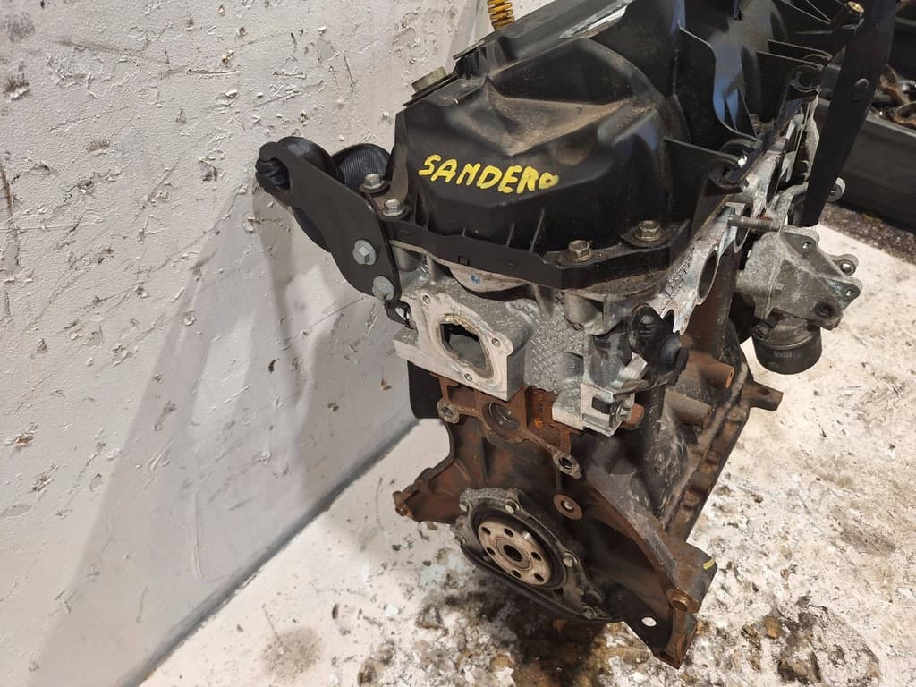 Moteur D4F 732 — vue 2