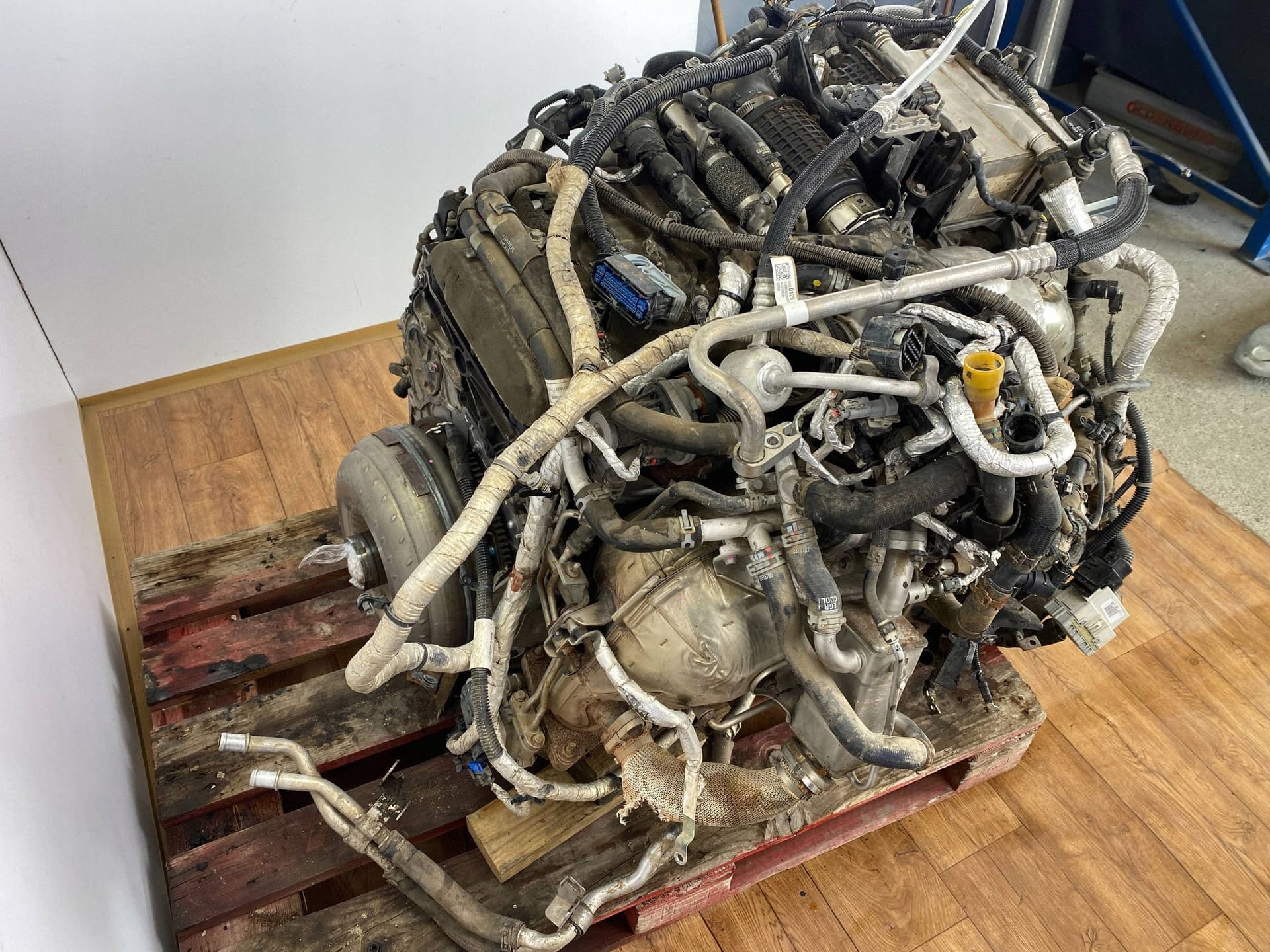 Moteur L83(325CUV8) — vue 7