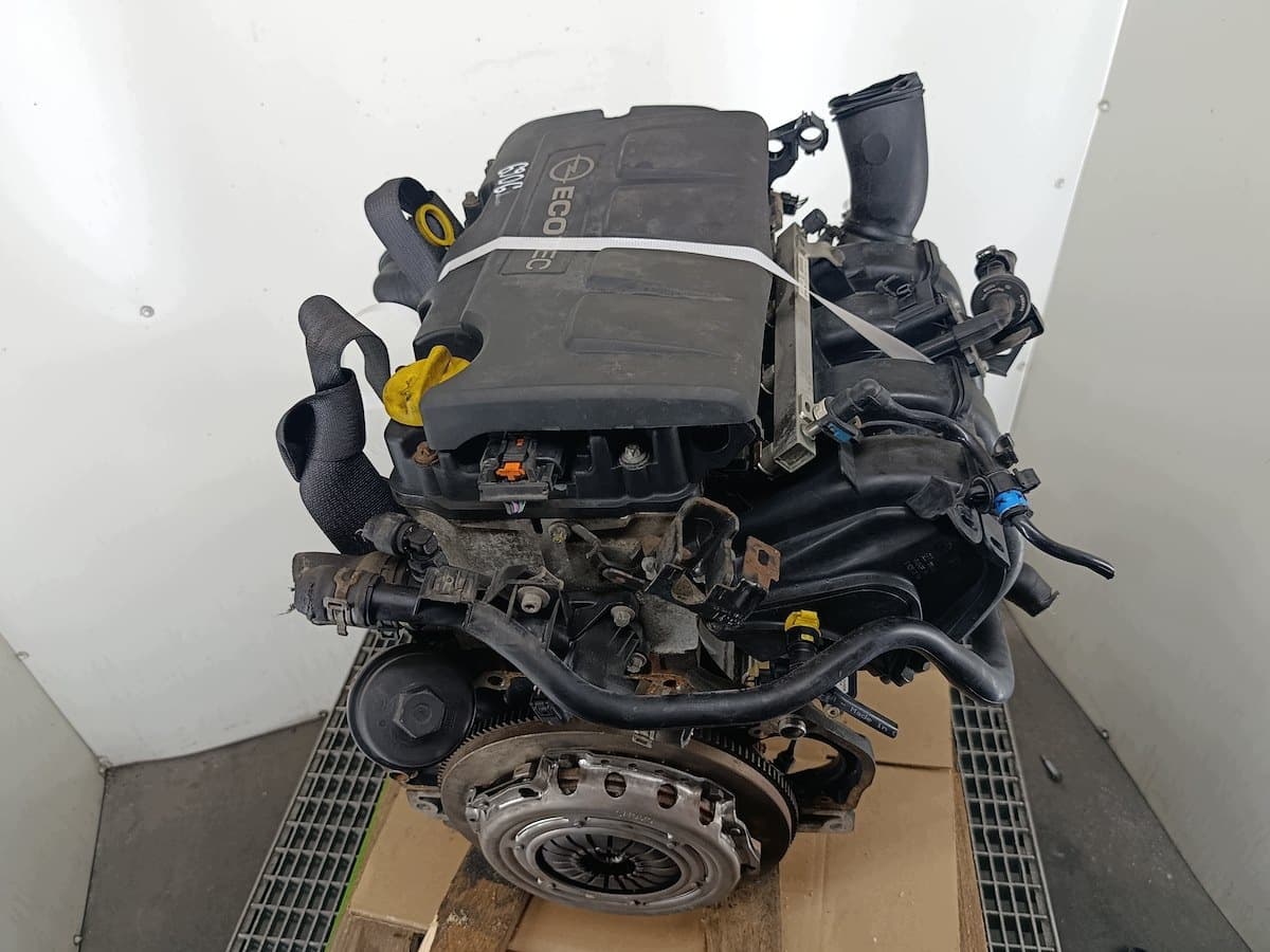 Moteur A 12 XER — vue 2