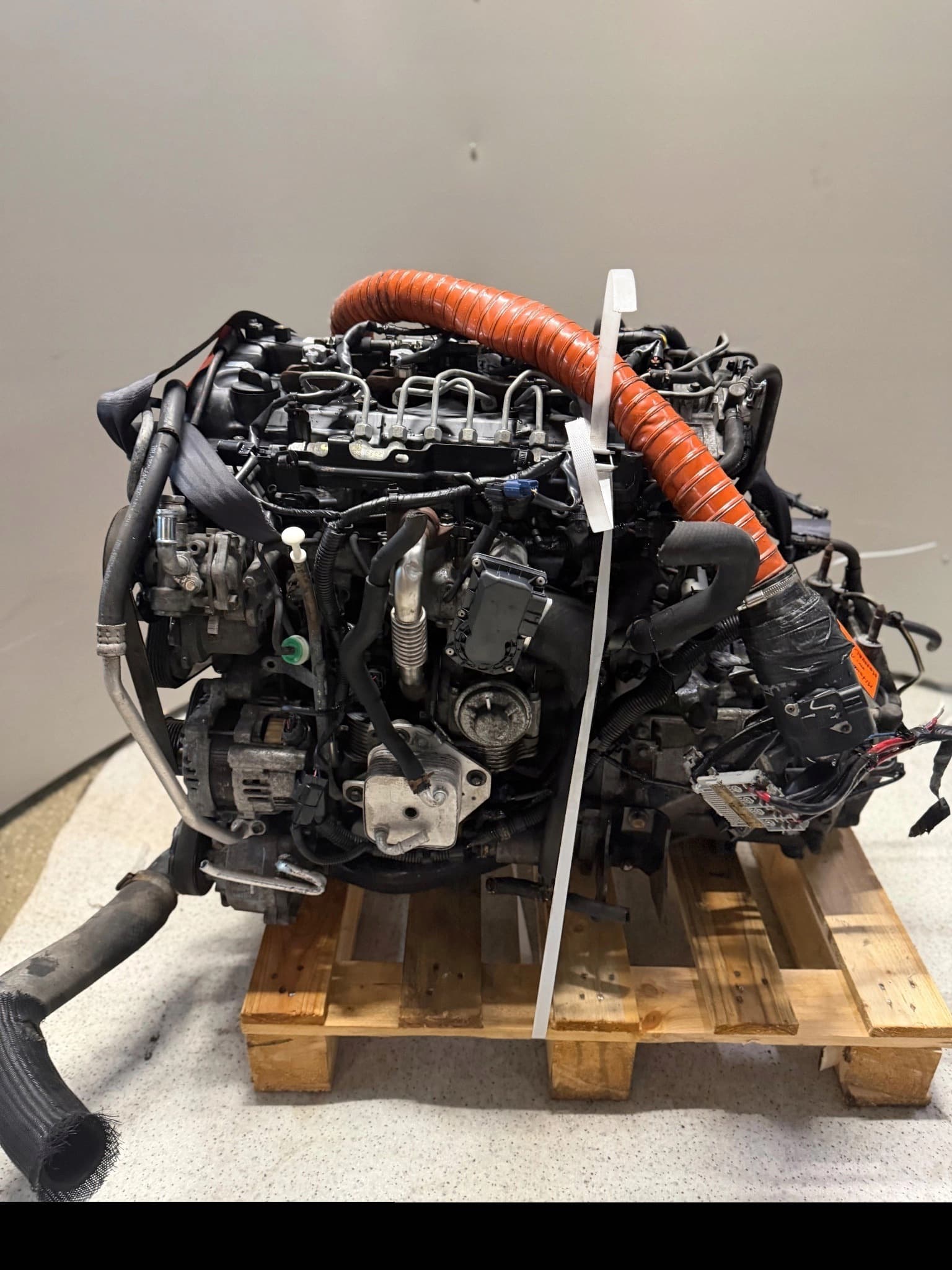 Moteur 4N14 — vue 7