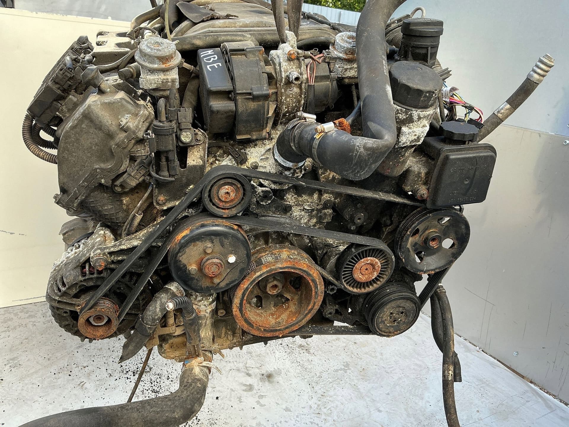 Moteur M 112.949 — vue 3