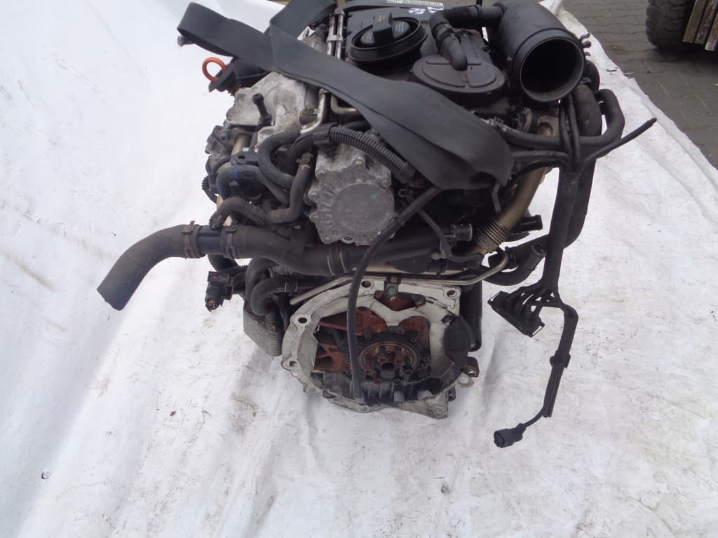 Moteur AZV — vue 2