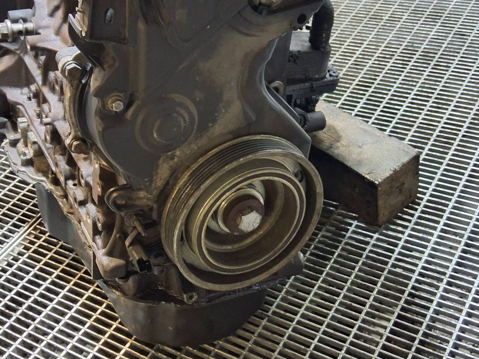 Moteur AHN (DW10FUD) — vue 7
