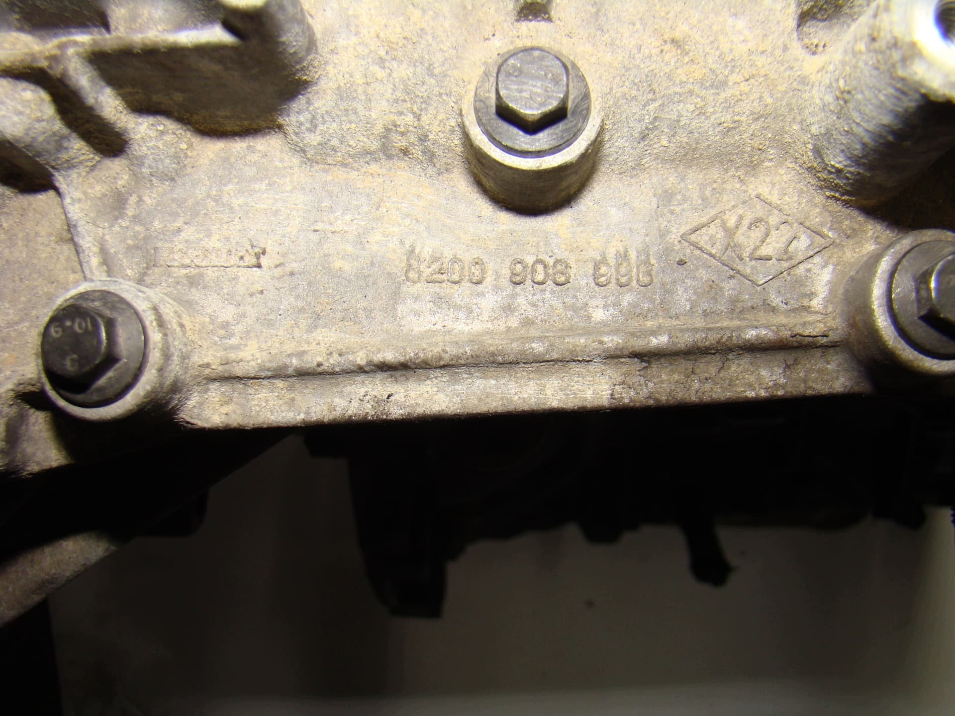 Moteur M9T 680 — vue 2