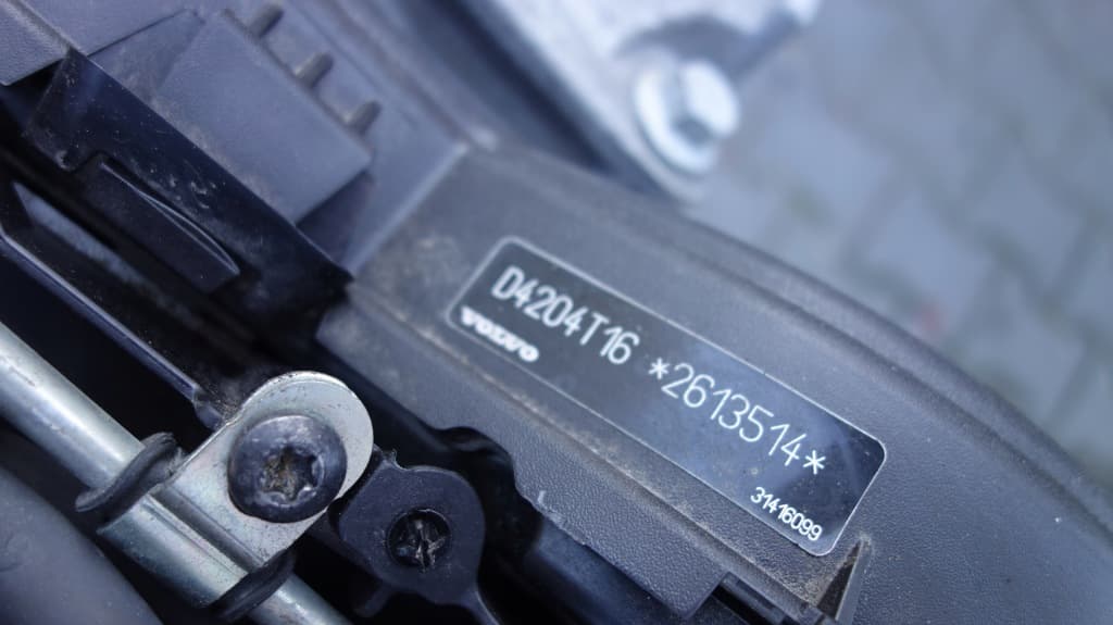 Moteur D 4204 T16 — vue 4