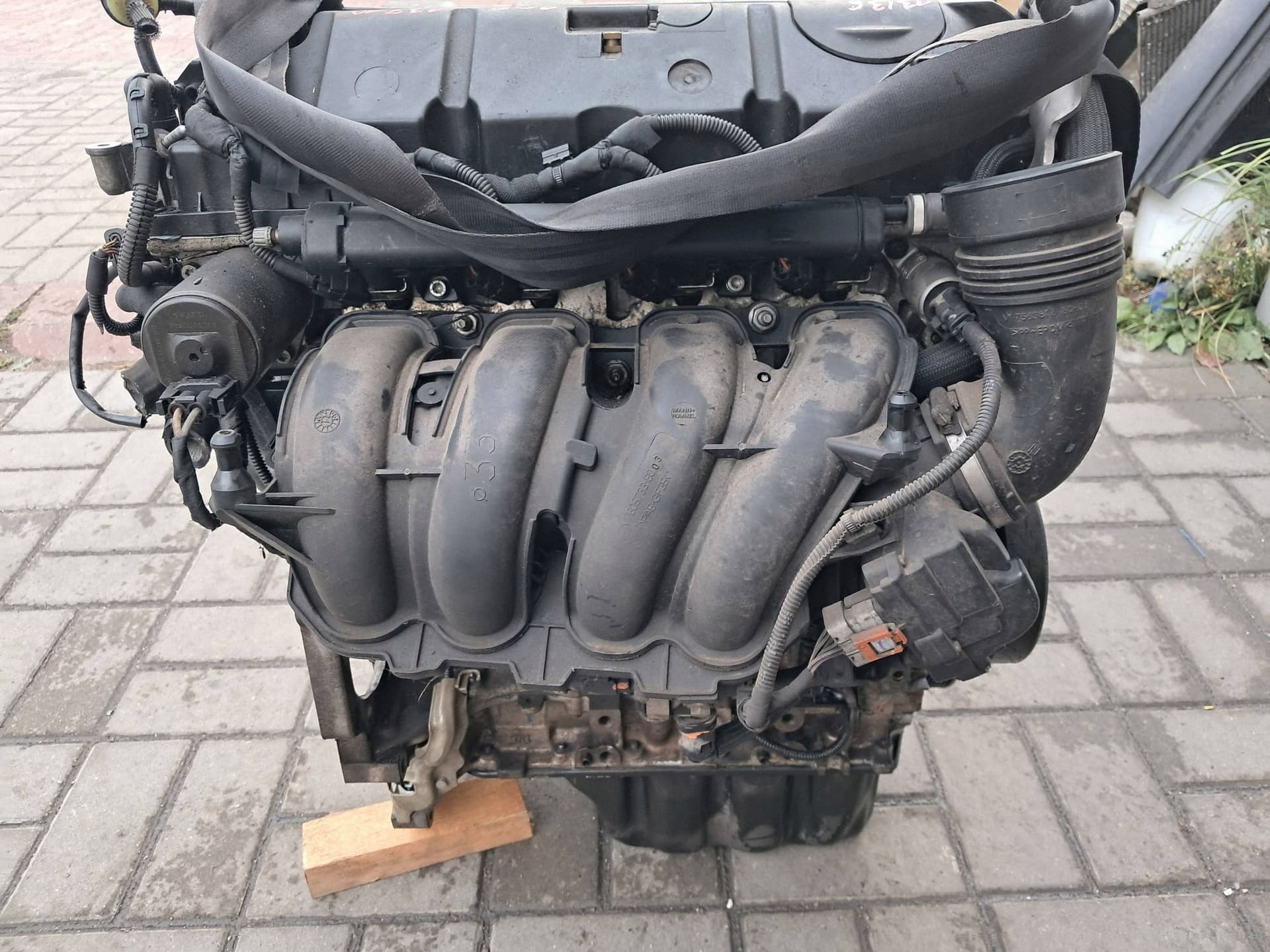 Moteur 8FN (EP3C) — vue 4