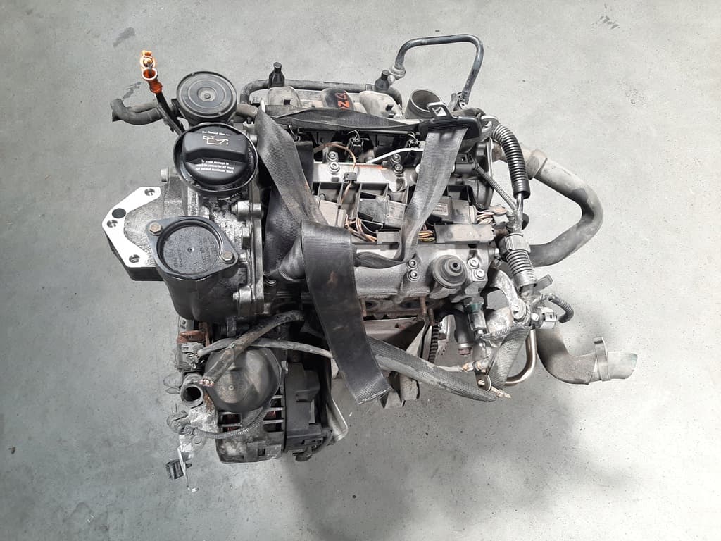 Moteur AZQ — vue 2