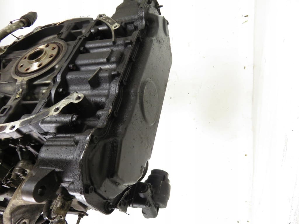 Moteur 2AD-FHV — vue 2