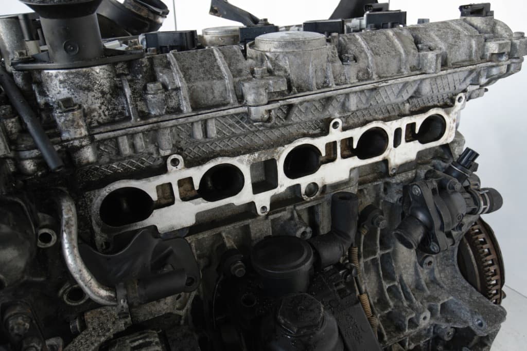 Moteur B 5254 T6 — vue 3