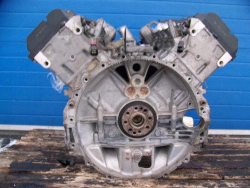 Moteur AJ27S — vue 8
