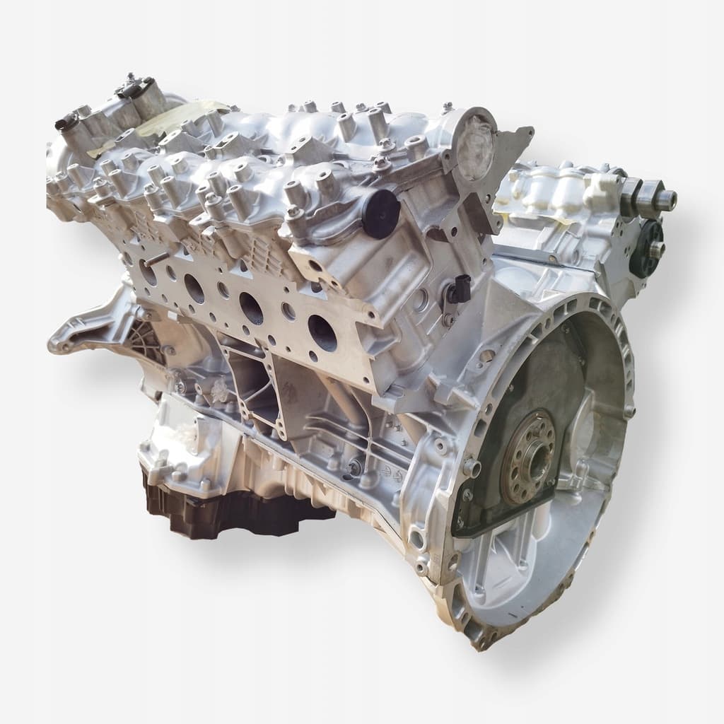 Moteur M 157.980 — vue 2