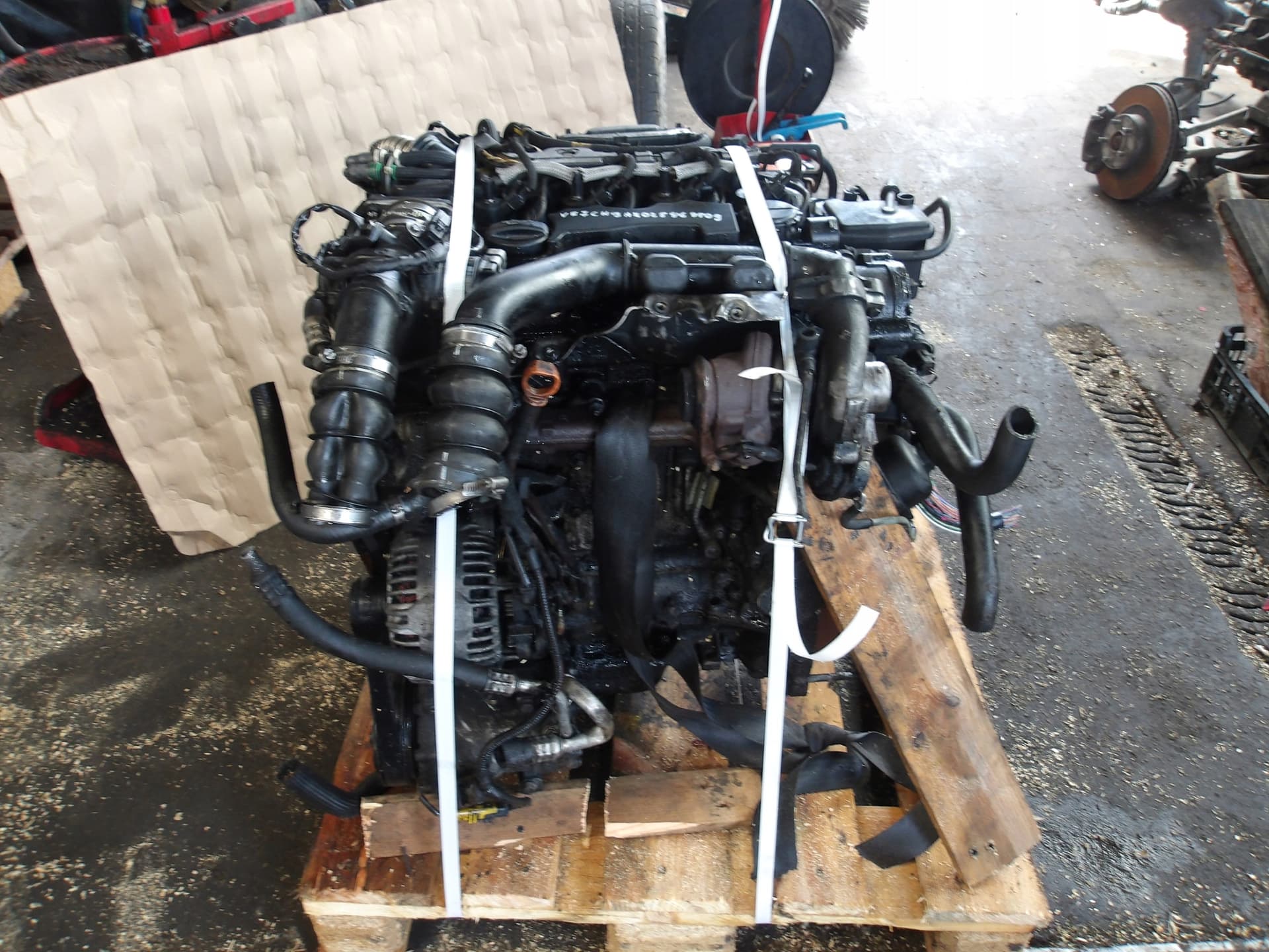 Moteur 9HX (DV6ATED4) — vue 2
