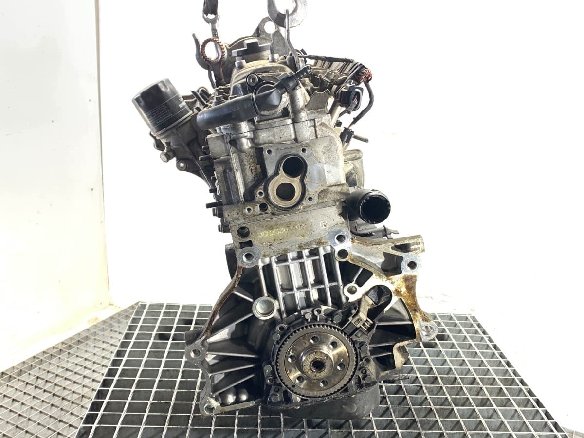 Moteur CBZB — vue 2
