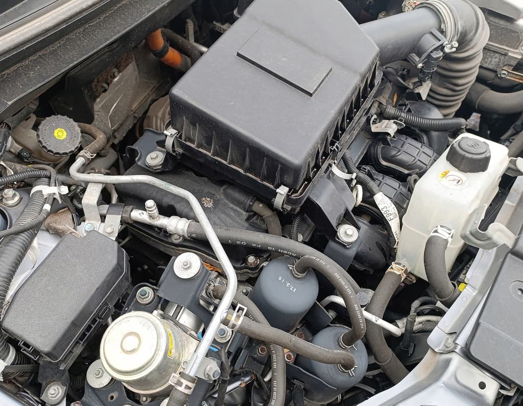 Moteur 4B11 — vue 2