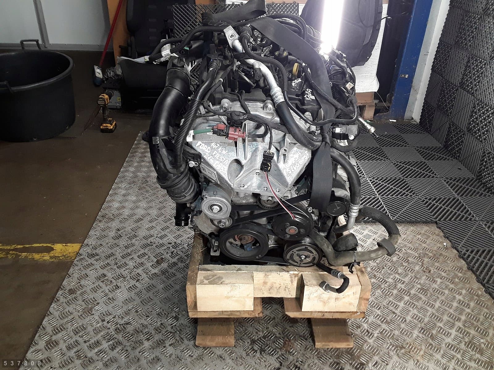 Moteur YZJA — vue 2