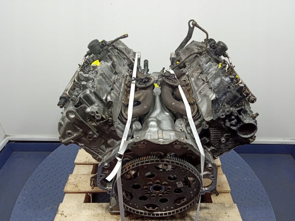 Moteur N63 B44 D — vue 2
