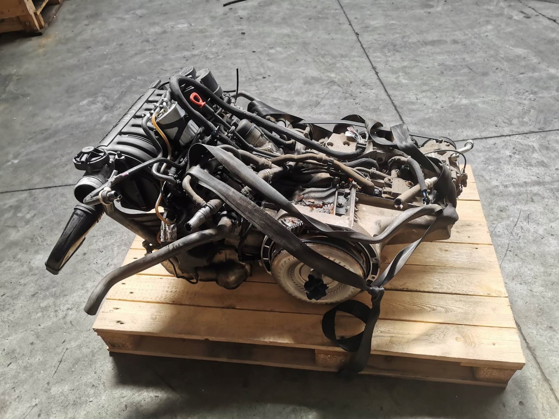 Moteur OM 668.914 pour Mercedes-Benz