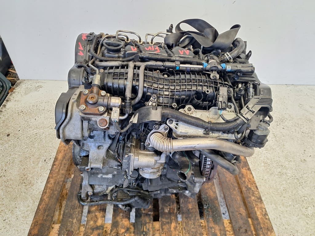 Moteur D 4204 T8 — vue 2